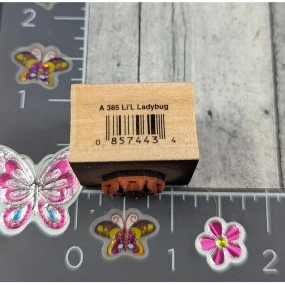 Hero Arts Little Ladybug A385 1996 Rubber Stamp Wood #H84